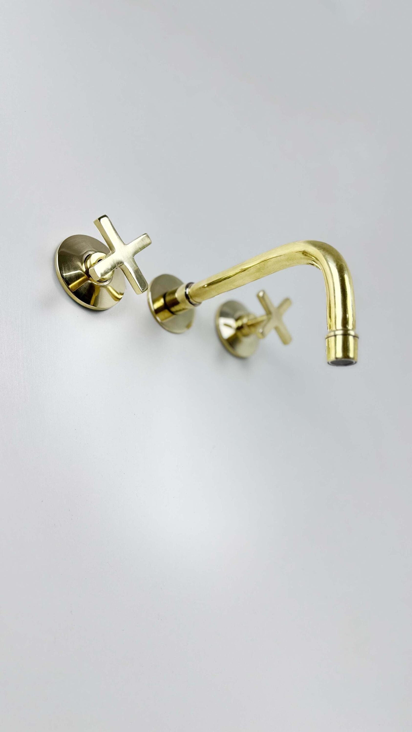 Wall Mount Bathroom Faucet