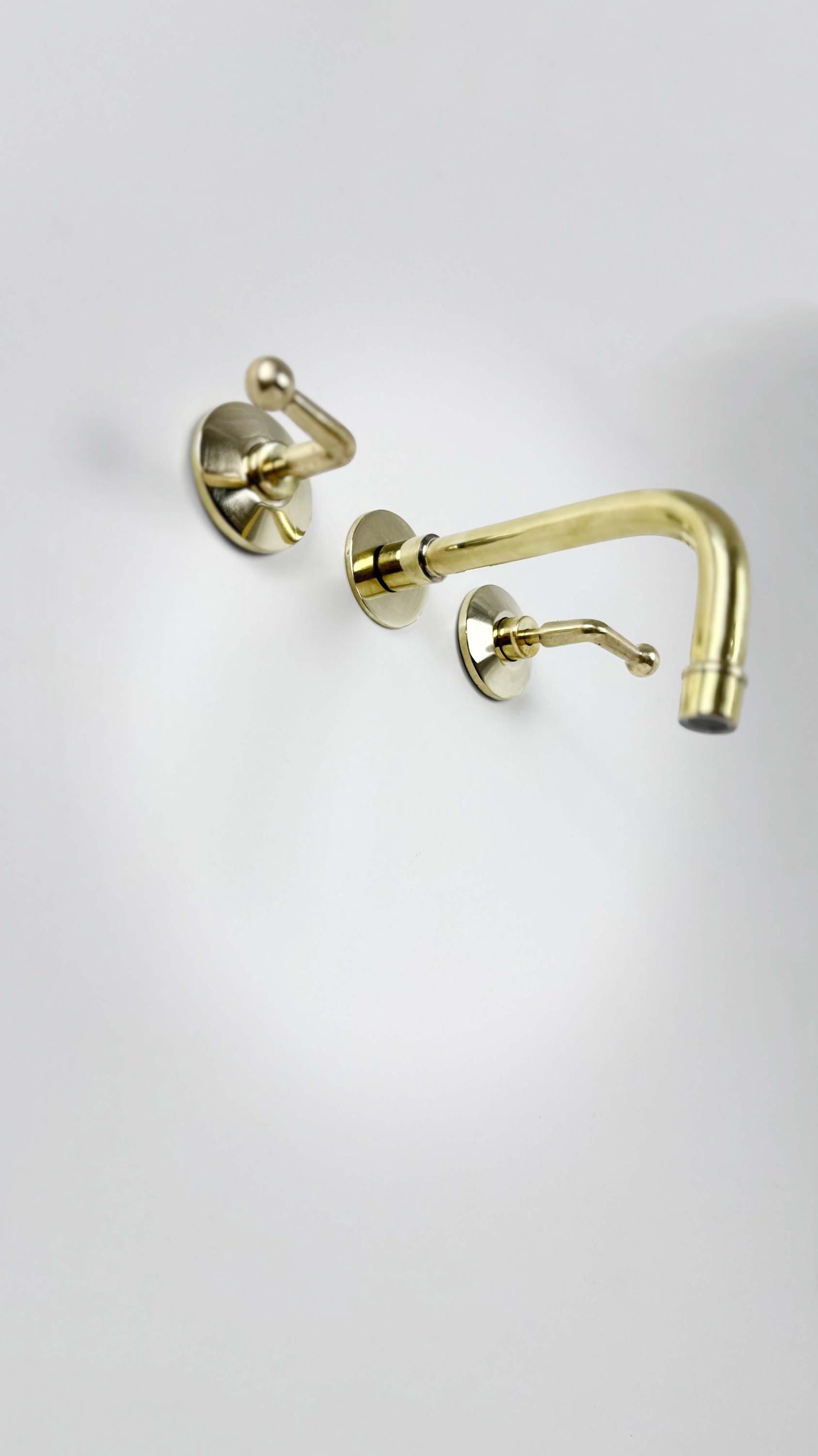 gold Brass Bathtub Faucet