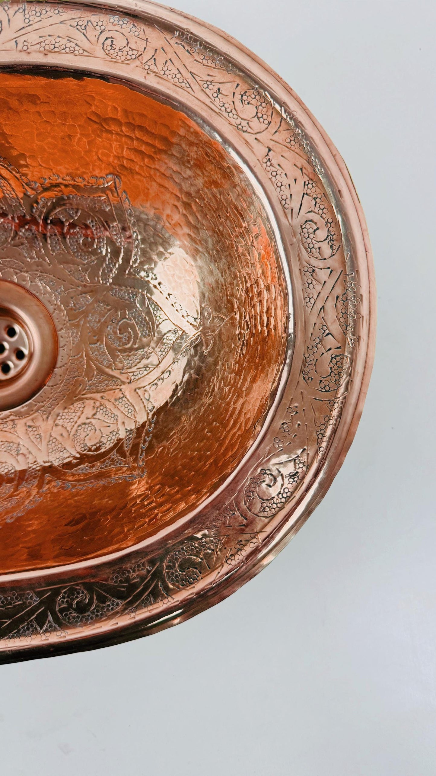 copper sink with moroccan engraving